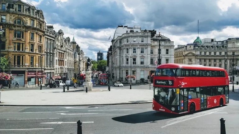 BMW Classics brings free LSO concert to London