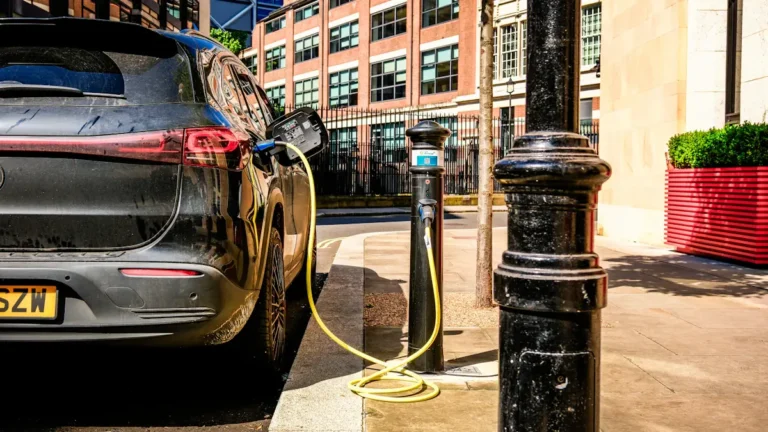 Stoke-on-Trent adds EV chargers for residents: what residents need to know