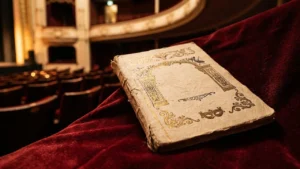 York theatre week brings Present Laughter to the Grand Opera House