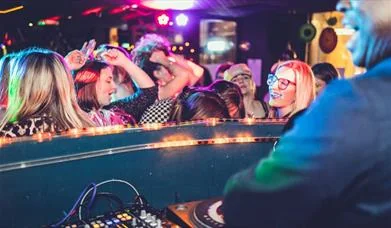 Black Lion Pub Hosts Free Pride Pre-Party in Brighton on July 31