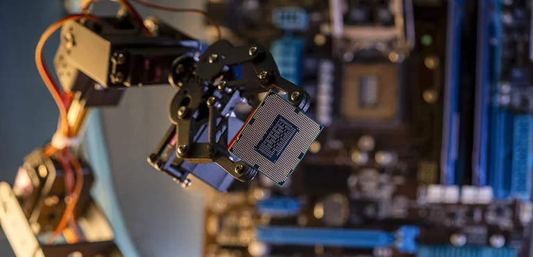 Cambridge researchers help build AI’s materials pipeline
