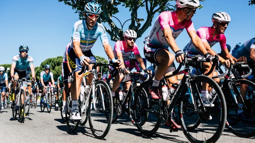 Free Tour de France Femmes viewing in Derbyshire on 31 July