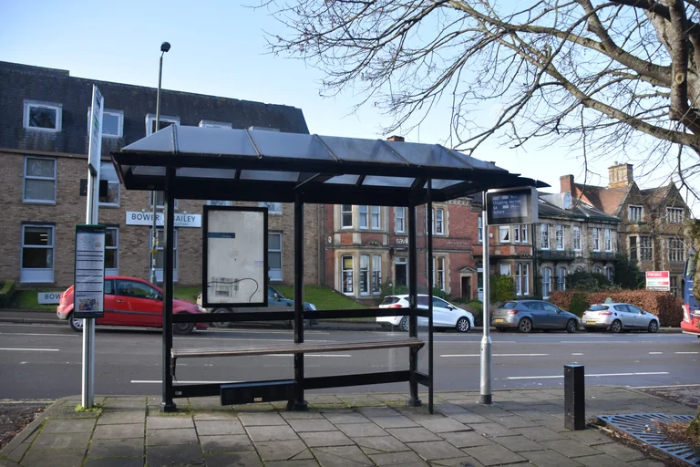 Oxfordshire bus passengers get a lower cap — but not yet