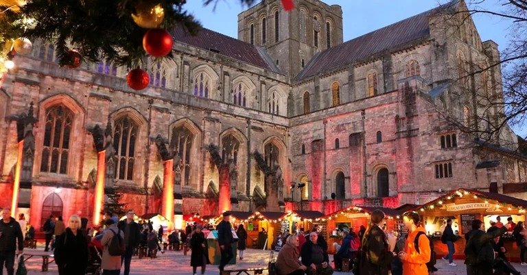 Winchester Cathedral Christmas Market: dates and travel tip