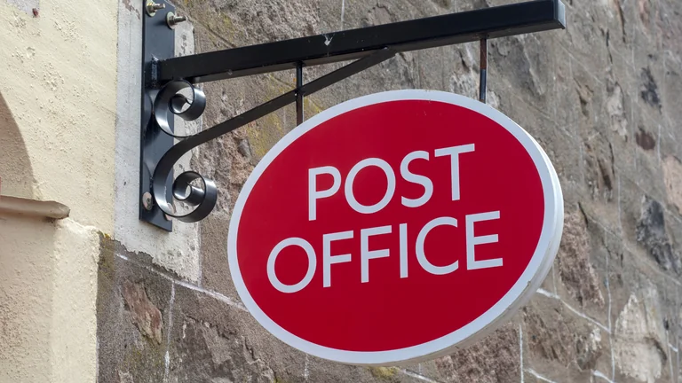 Bath city centre faces postal service gap after branch closure
