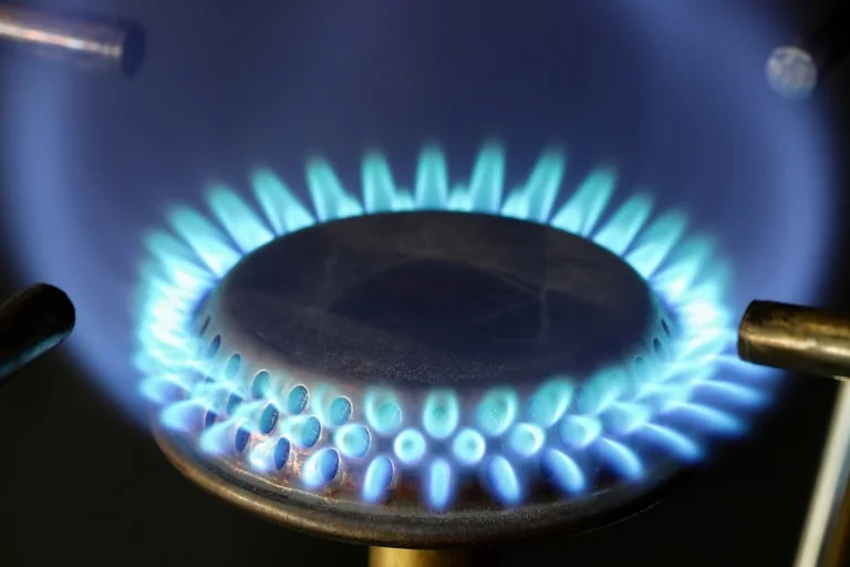 Hampshire Homeowner Warning: How to Spot Unregistered Gas Fitters