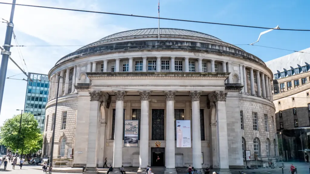 Manchester museum hosts eclipse event on 12 August