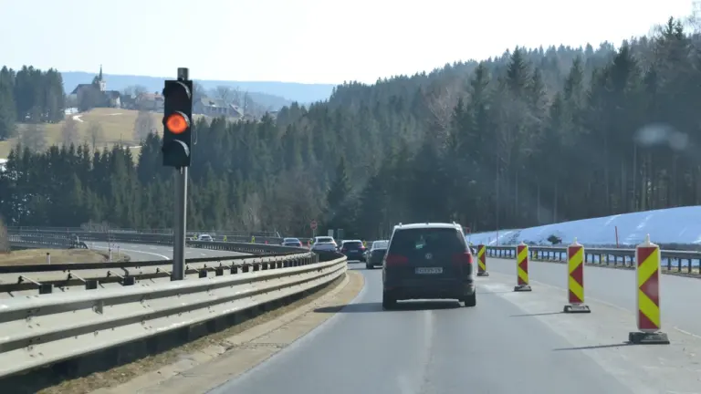 Midlothian drivers face a new junction traffic trial
