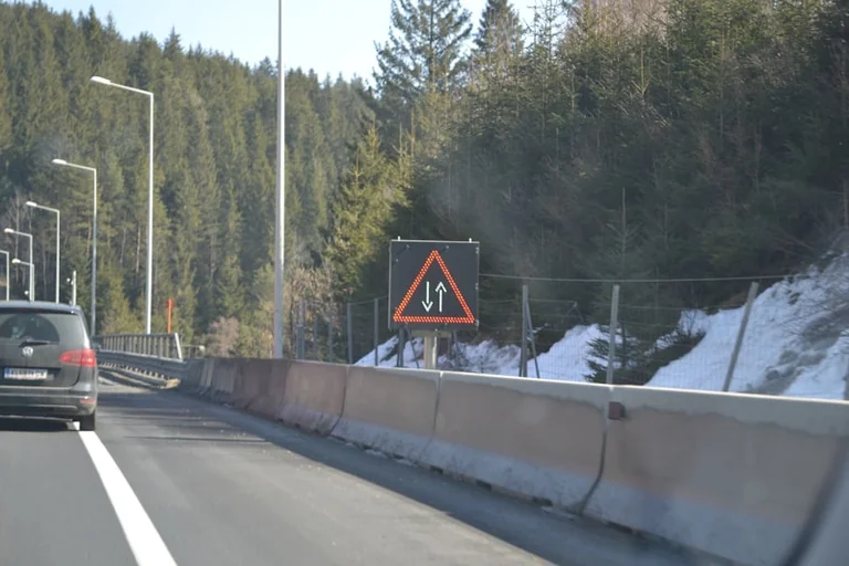 Midlothian drivers face a new junction traffic trial