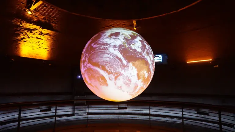 Mobile Planetarium Lands in Leeds: What to Know for September