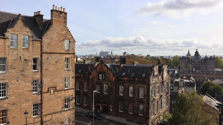 Modern Medicine Talks Edinburgh: £3 entry on 12 August