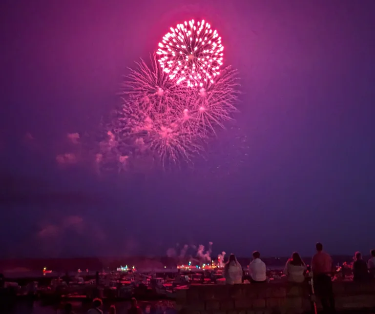 Poole and Bournemouth fireworks return for four free nights