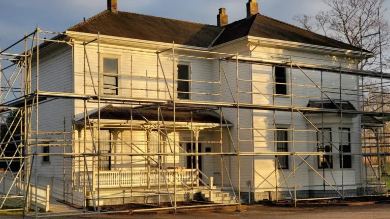 Safety controls as Carlisle landmark repairs begin