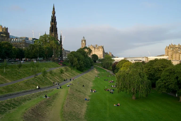 Edinburgh Kiltwalk offers three routes on 13 September
