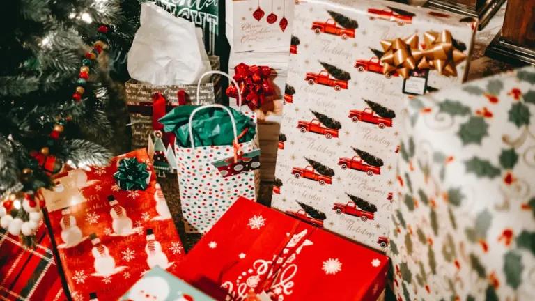 Bridgend families can give local children a Christmas gift: what residents need to know
