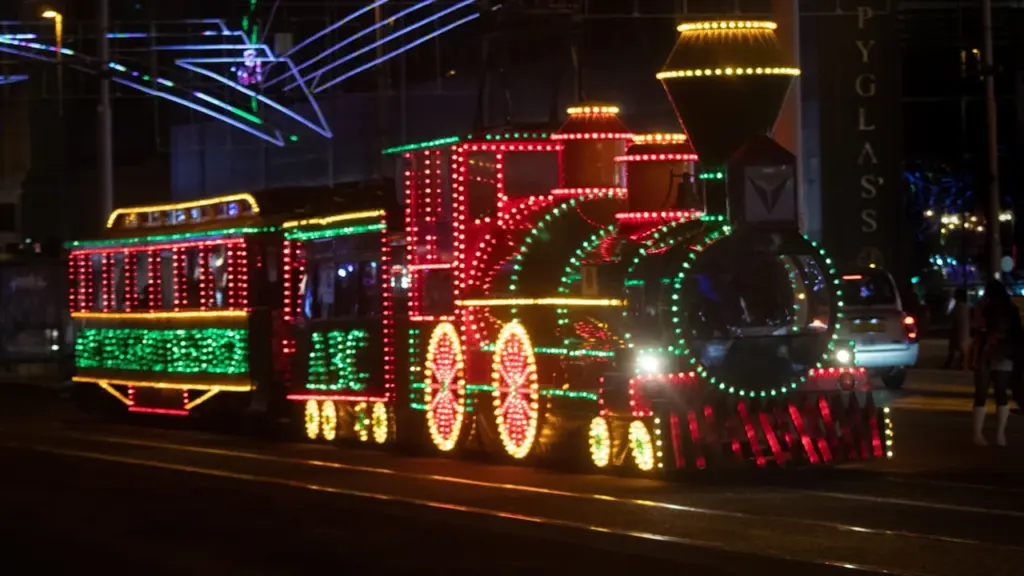 Darwen Christmas lights: free show brings Annabel home